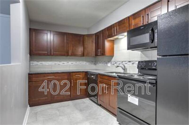 Apartment for rent at 1410 1412 N 45th St #7, Omaha, NE 68132