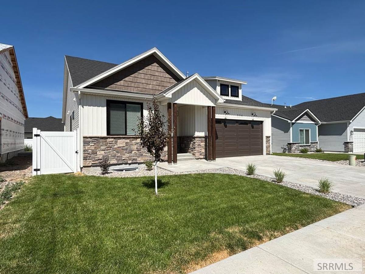 House for rent at 554 S Austin Ave, Sugar City, ID 83448