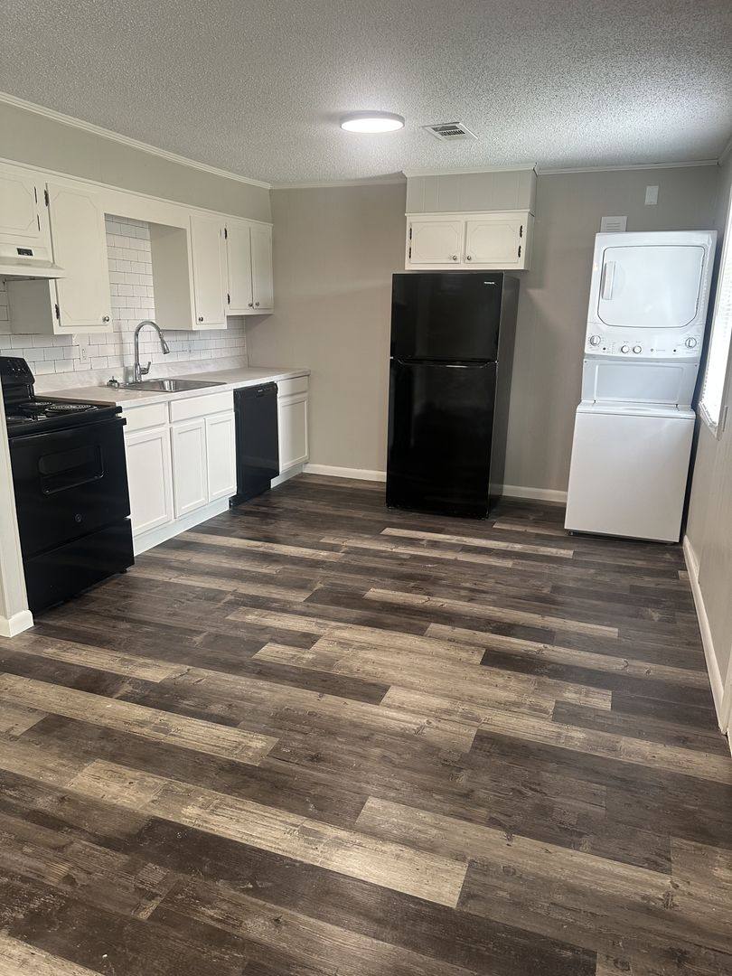 Apartment for rent at 610 Dogwood View, Paragould, AR 72450