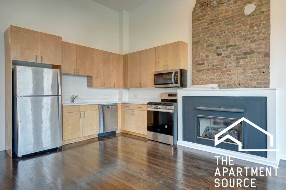 Apartment for rent at 2519 W N Ave, Chicago, IL 60647
