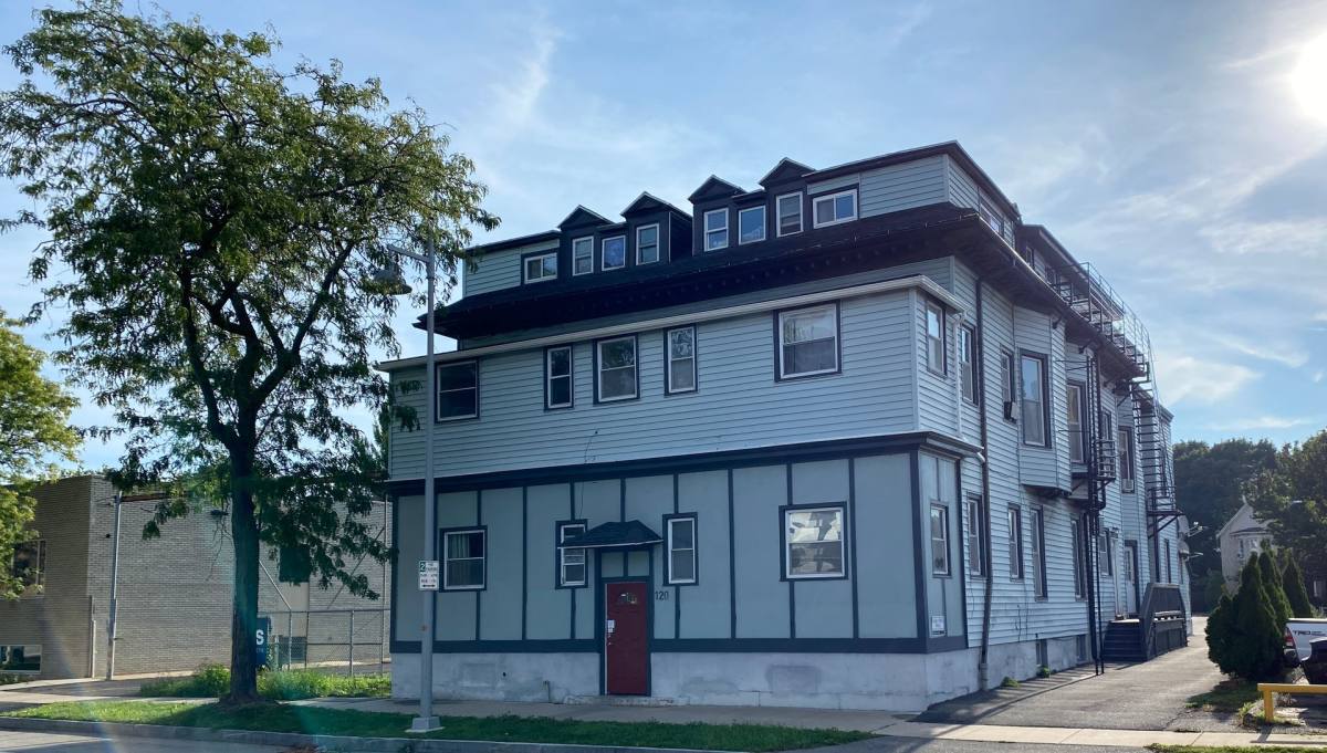 Apartment for rent at 120 S Union St, Rochester, NY 14607