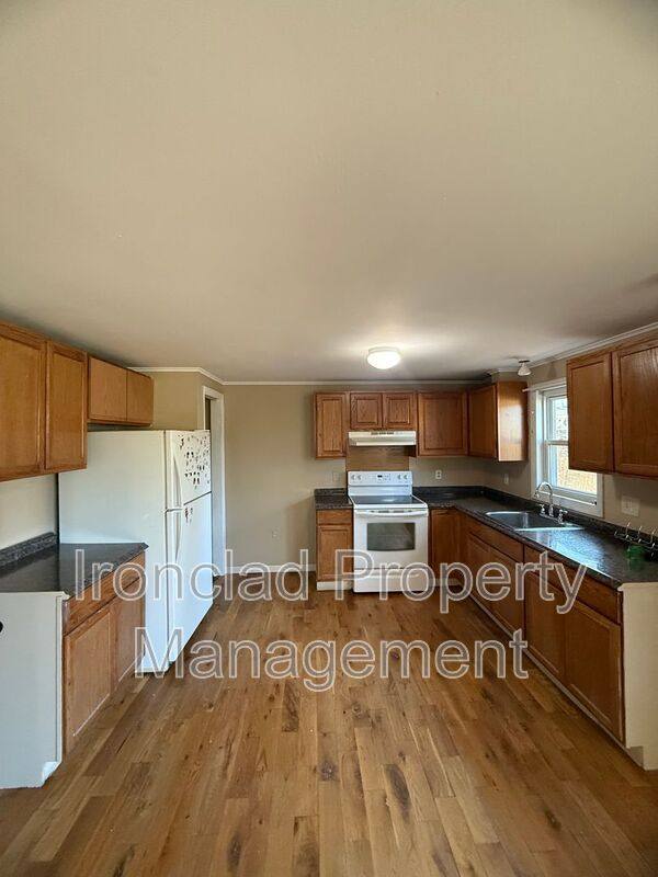 Apartment for rent at 151-161 Fitch St #155-A B C, New Haven, CT 06515