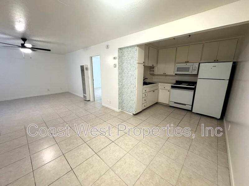 Apartment for rent at 3160 Lincoln St #2, Carlsbad, CA 92008
