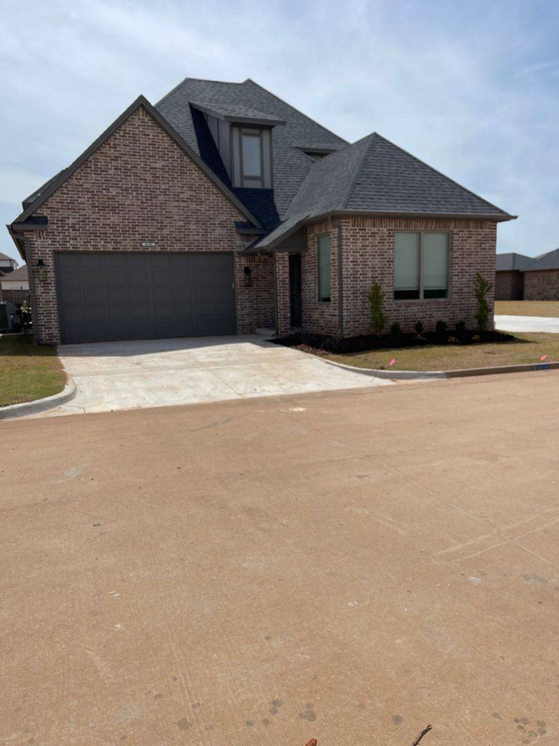 House for rent at 4600 Enclave Circle, Norman, OK 73072