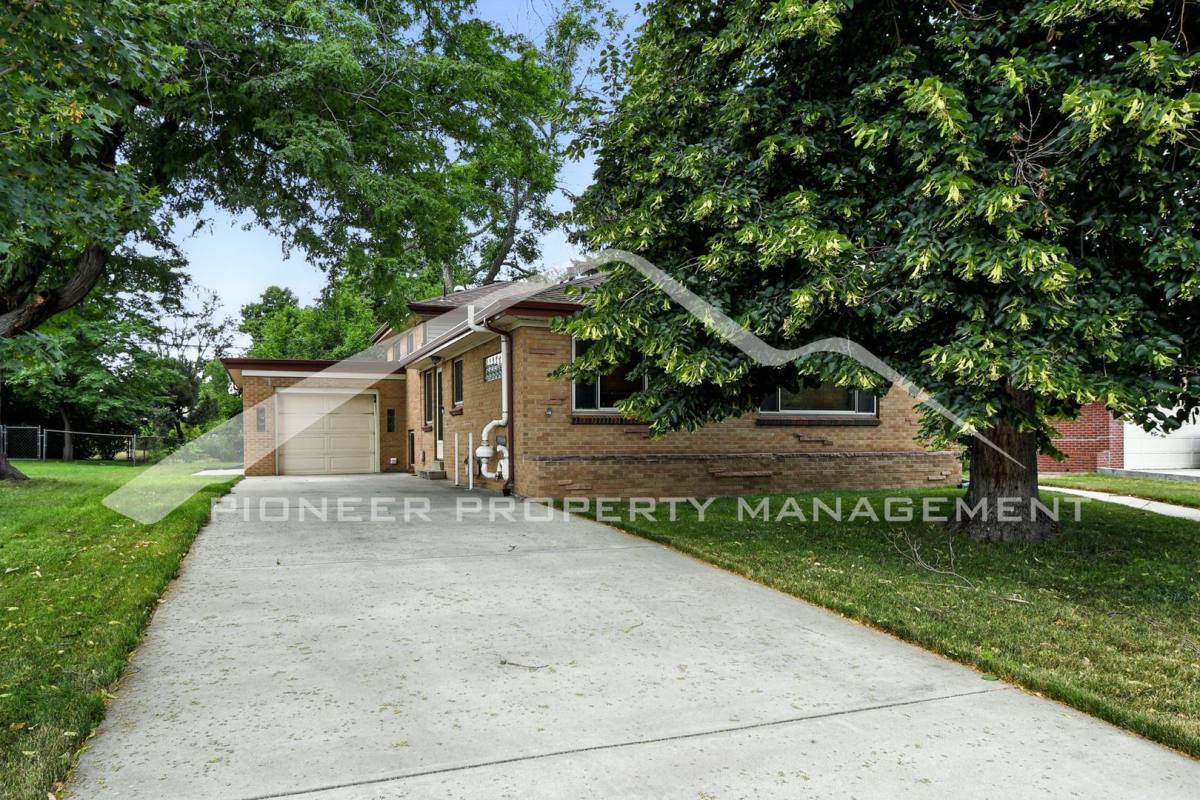 House for rent at 443 S Lamar Court, Denver, CO 80226
