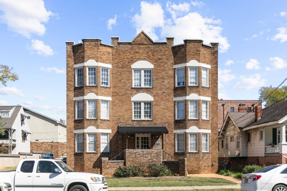 Apartment for rent at 1141 14th St S, Birmingham, AL 35205