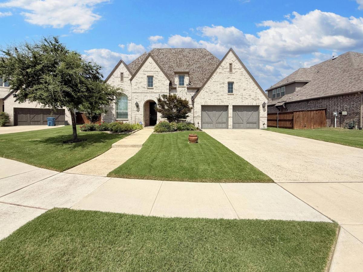 House for rent at 6905 Broomsedge Dr, Argyle, TX 76226