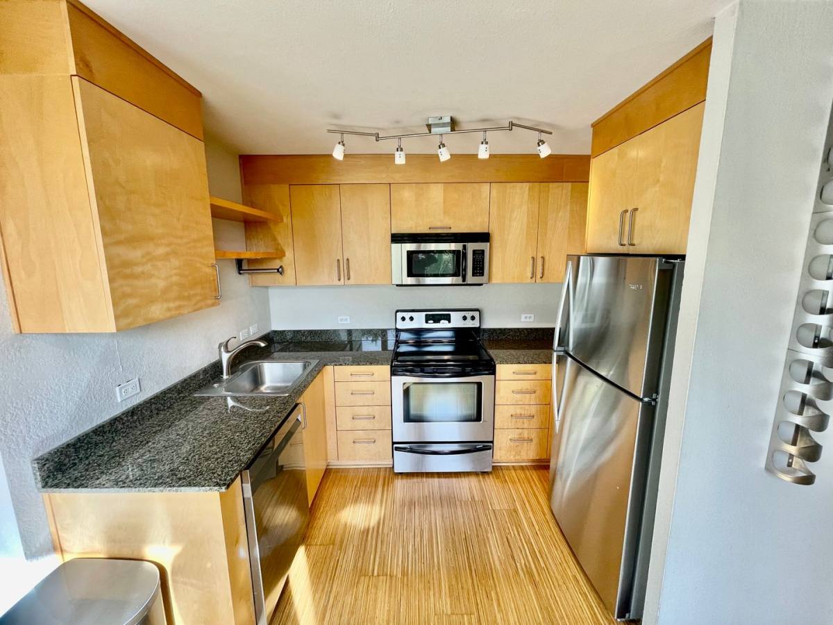 Condo for rent at 111 SW Harrison St, Portland, OR 97201