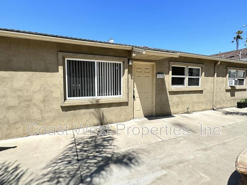 Apartment for rent at 1572 Reed Ave, San Diego, CA 92109
