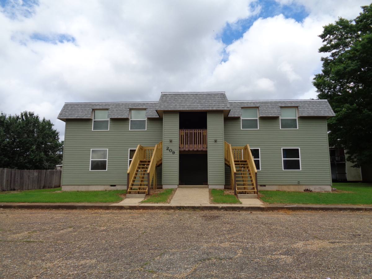 Apartment for rent at 209 Glenwood Units 1-4, Enterprise, AL 36330