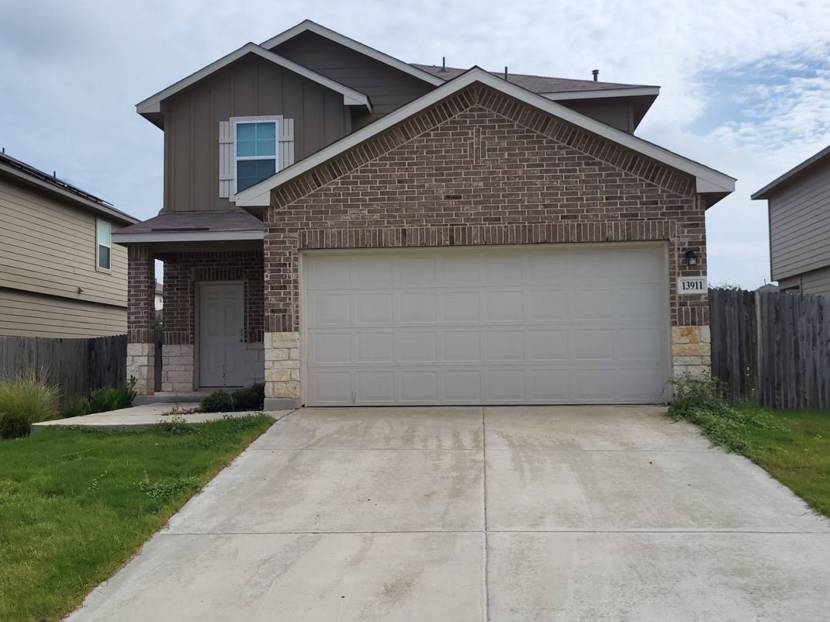 House for rent at 13911 Oolite Run, San Antonio, TX 78253