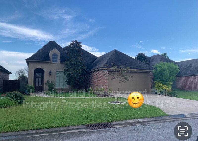 House for rent at 405 Copper Ridge Dr, Youngsville, LA 70592