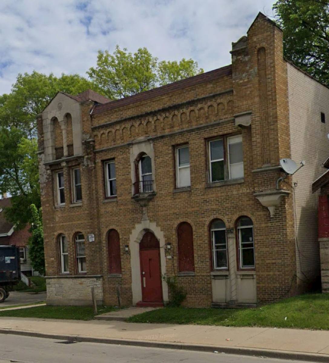 Apartment for rent at 2776 N 35th St, Milwaukee, WI 53210