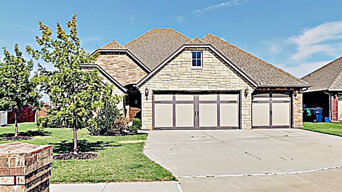 House for rent at 13604 Gentry Dr, Oklahoma City, OK 73142