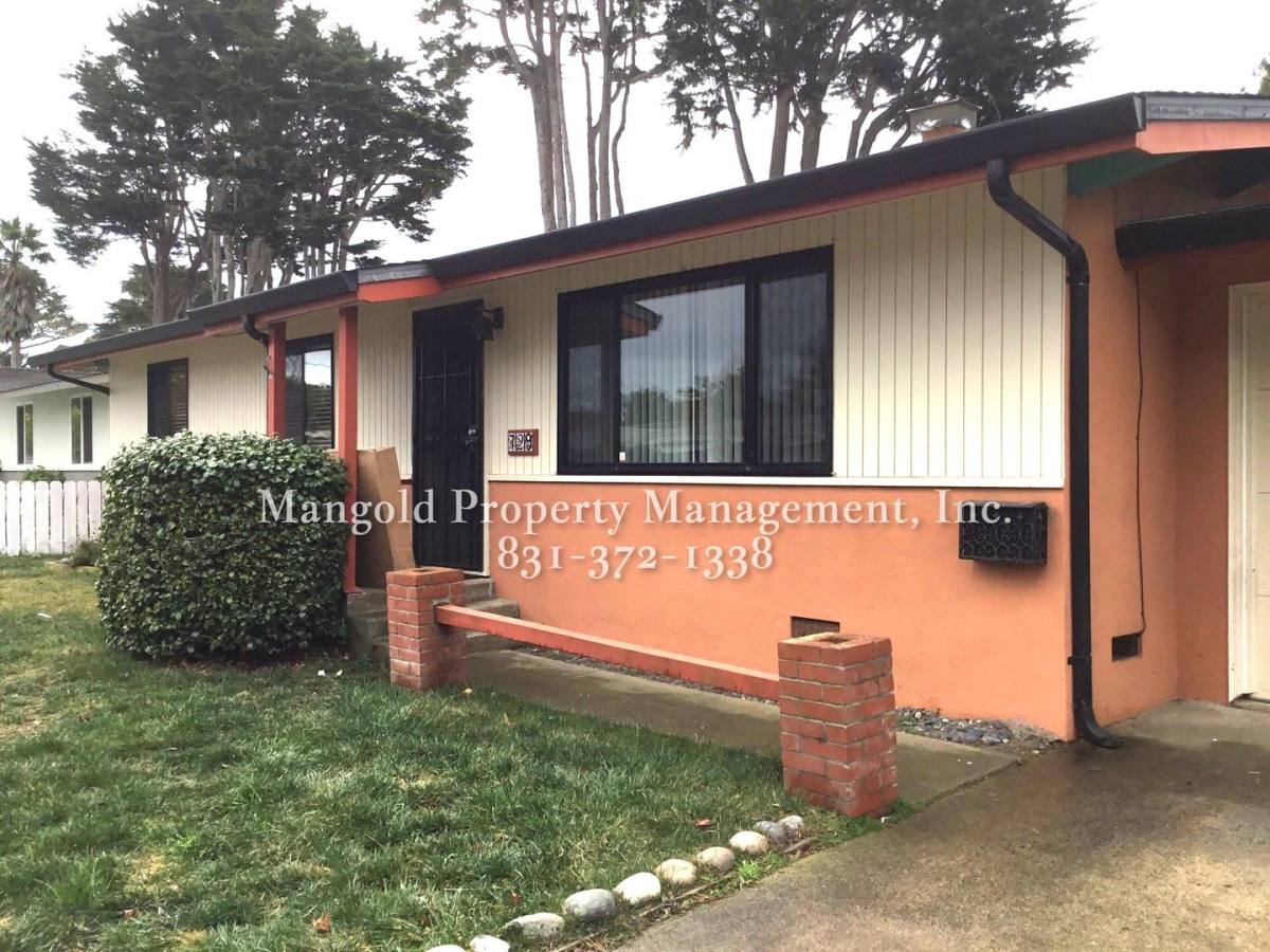 House for rent at 729 Rosemont Ave, Pacific Grove, CA 93950