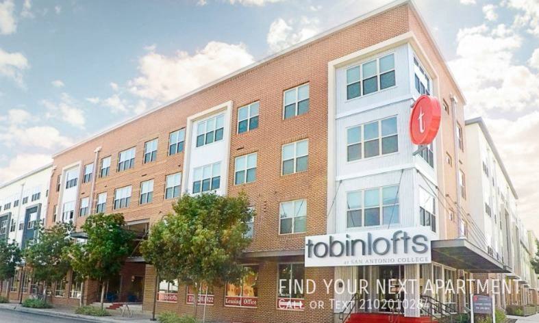Apartment for rent at 1421 N Main Ave, San Antonio, TX 78212