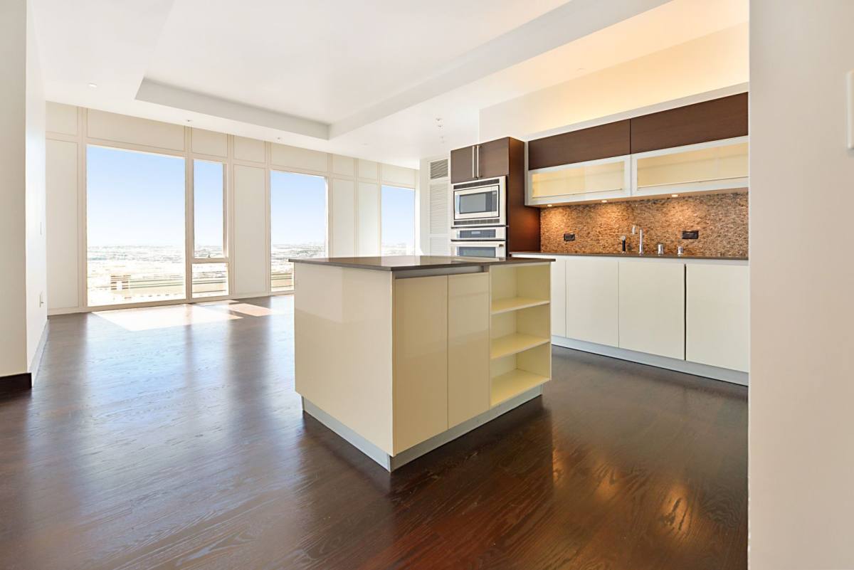 Apartment for rent at 3750 Las Vegas Blvd, Las Vegas, NV 89158