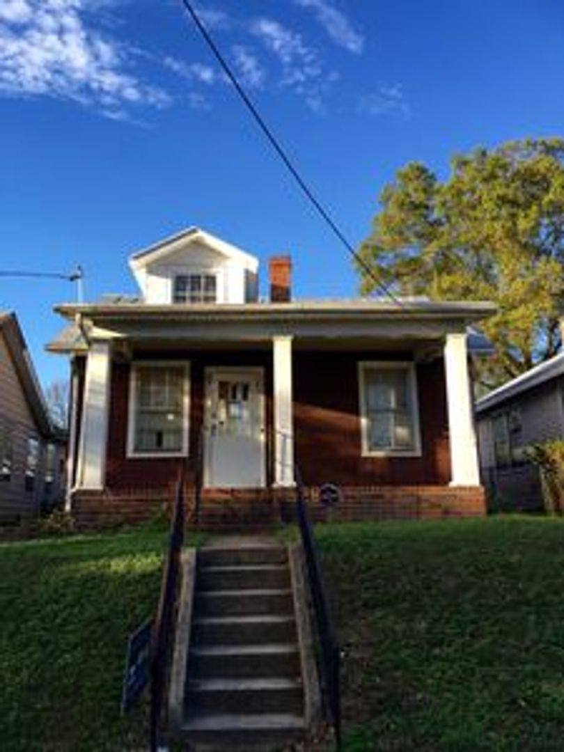 Townhouse for rent at 1216 N 38th St, Richmond, VA 23223