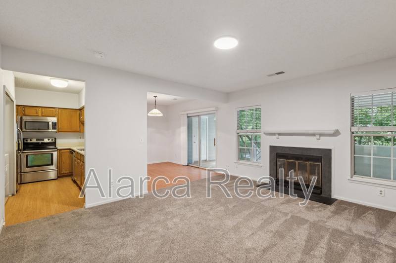 Condo for rent at 19901 Henderson Rd #G, Cornelius, NC 28031