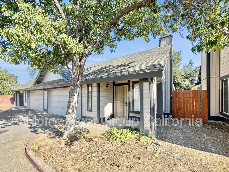 Townhouse for rent at 7463 Power Inn Rd #A, Sacramento, CA 95828