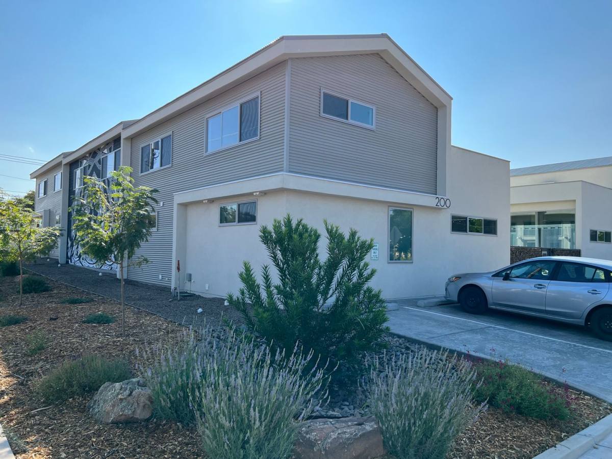 Apartment for rent at 200 Cornell SE, Albuquerque, NM 87106