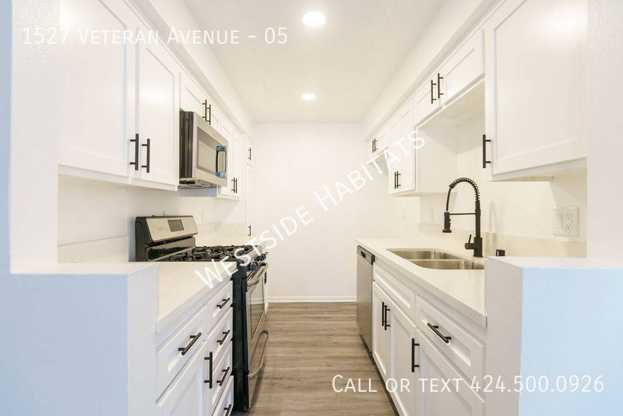 Apartment for rent at 1527 Veteran Ave, Los Angeles, CA 90024