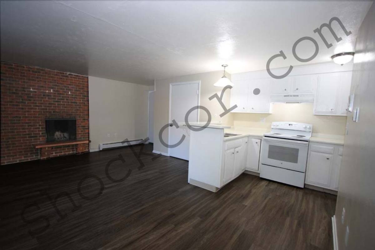 Apartment for rent at 825 S Quebec St, Denver, CO 80247
