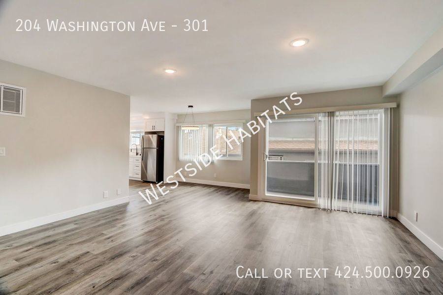 Apartment for rent at 204 Washington Ave, Santa Monica, CA 90403