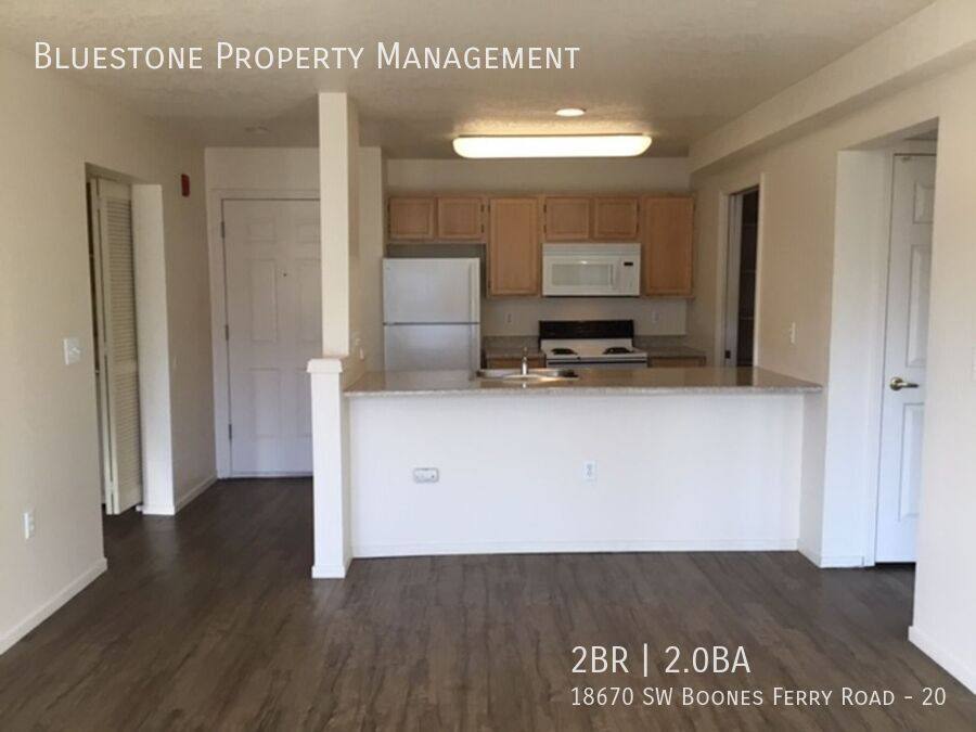Townhouse for rent at 18670 SW Boones Ferry Rd, Tualatin, OR 97062