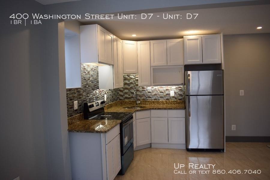 Apartment for rent at 400 Washington St, Middletown, CT 06457