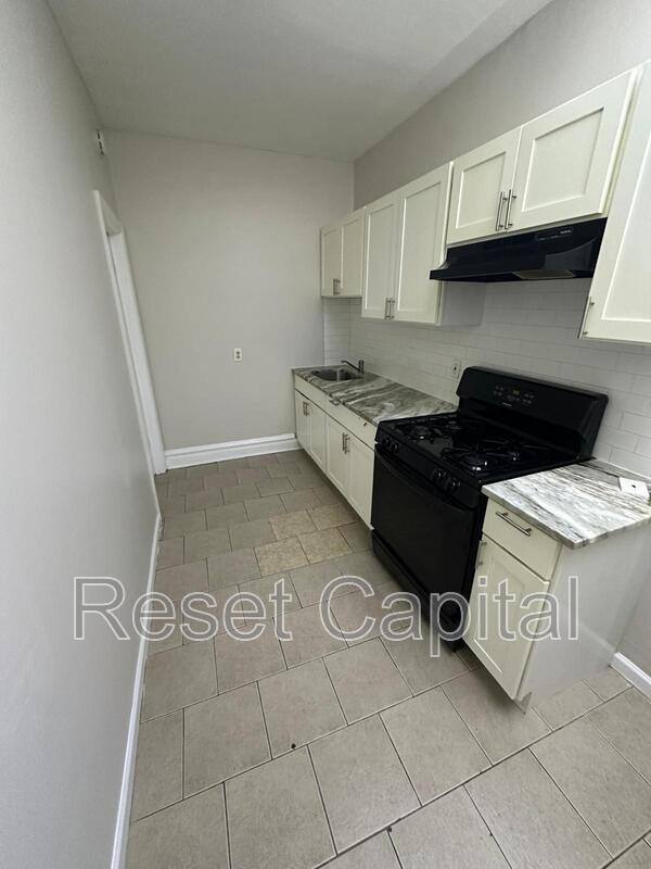 Apartment for rent at 532 Sanford Ave #7, Newark, NJ 07112