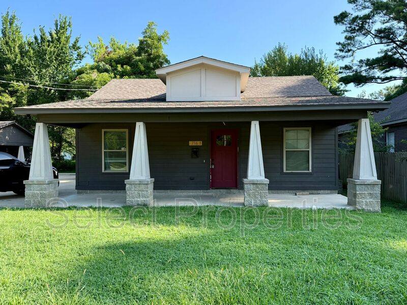 Apartment for rent at 716 W Huntington #A, Jonesboro, AR 72401