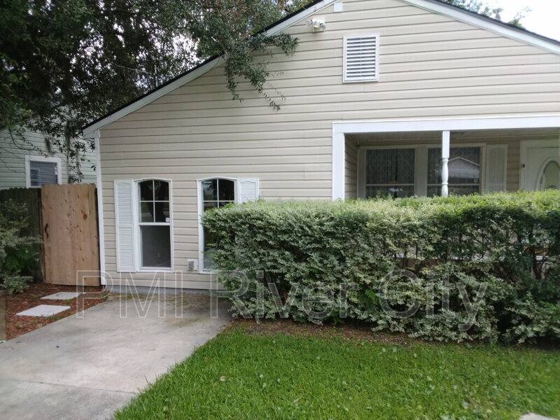 House for rent at 5018 Birkenhead Rd, Jacksonville, FL 32210