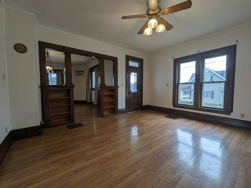 House for rent at 702 S Main St, New Sharon, IA 50207