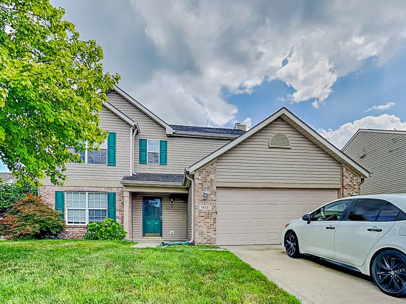 House for rent at 10121 Pendula Dr, Indianapolis, IN 46236