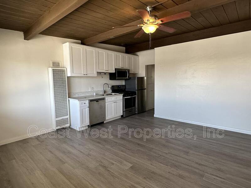 Apartment for rent at 1536 Moorland Dr #6, San Diego, CA 92109