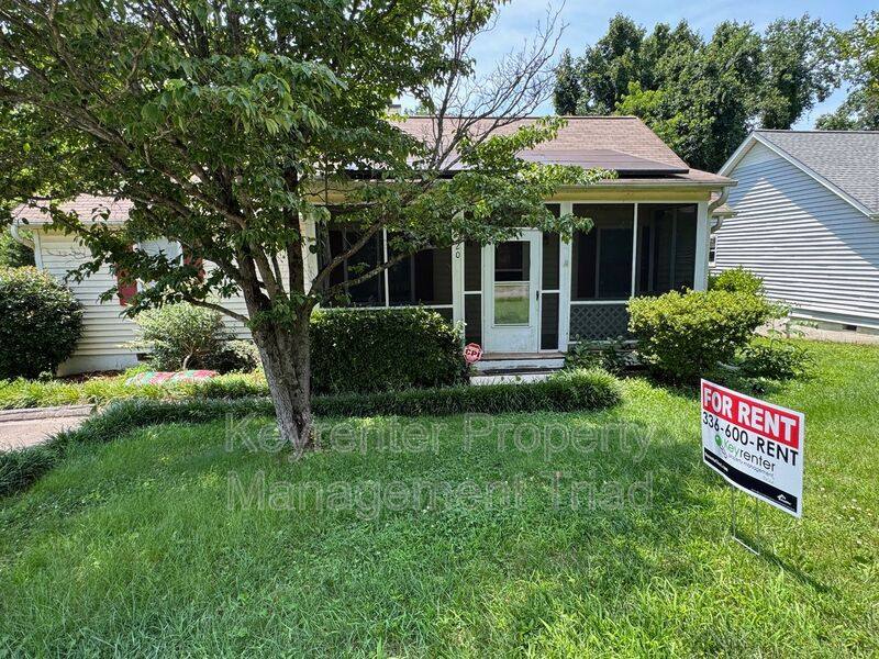 House for rent at 1520 Kenwalt Dr, Clemmons, NC 27012