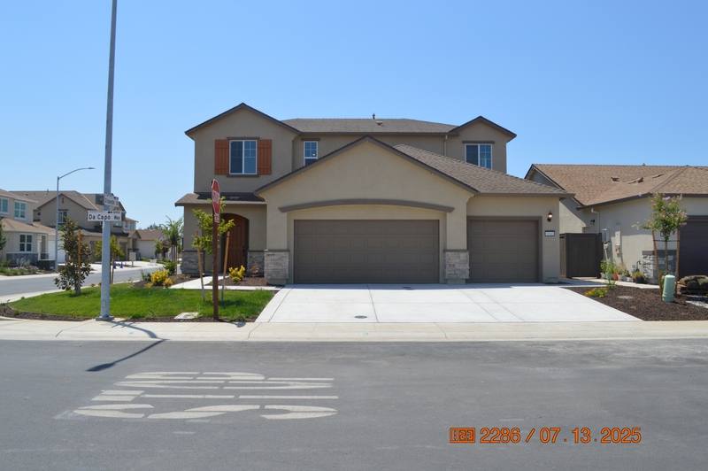 House for rent at 8940 Decampo Way, Sacramento, CA 95829
