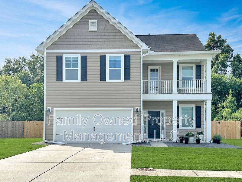 House for rent at 206 Wathen Dr, Goose Creek, SC 29445