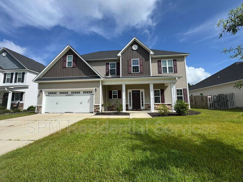 House for rent at 614 High Tide Dr, Sneads Ferry, NC 28460