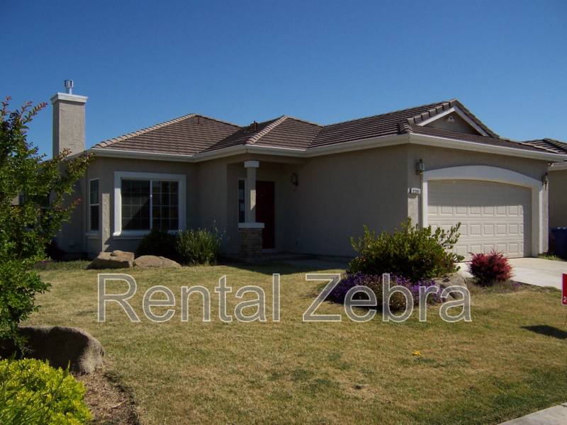 House for rent at 2203 Dinkey Creek Ave, Merced, CA 95341