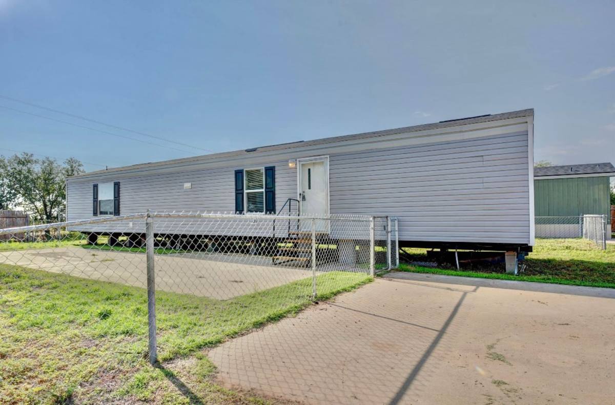 House for rent at 204 N Toledo Ave, Lubbock, TX 79416