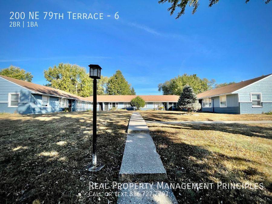 Townhouse for rent at 200 NE 79th Terrace #6, Kansas City, MO 64118