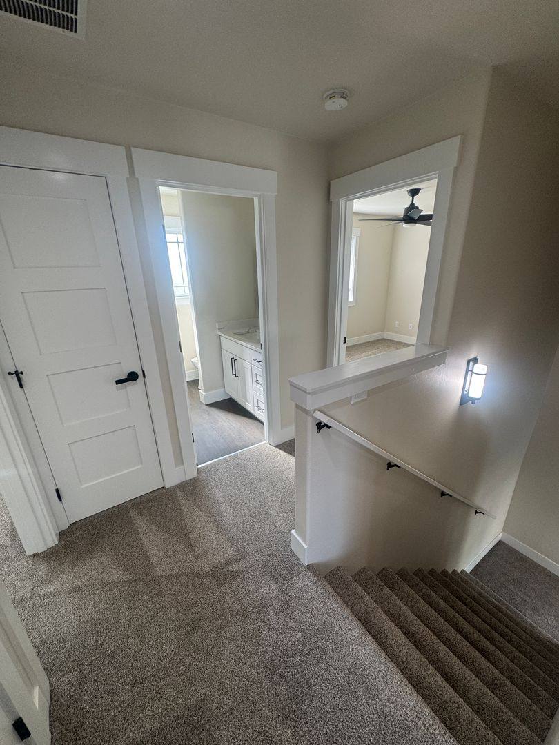 Apartment for rent at 1502 S 71st Ave, Yakima, WA 98908
