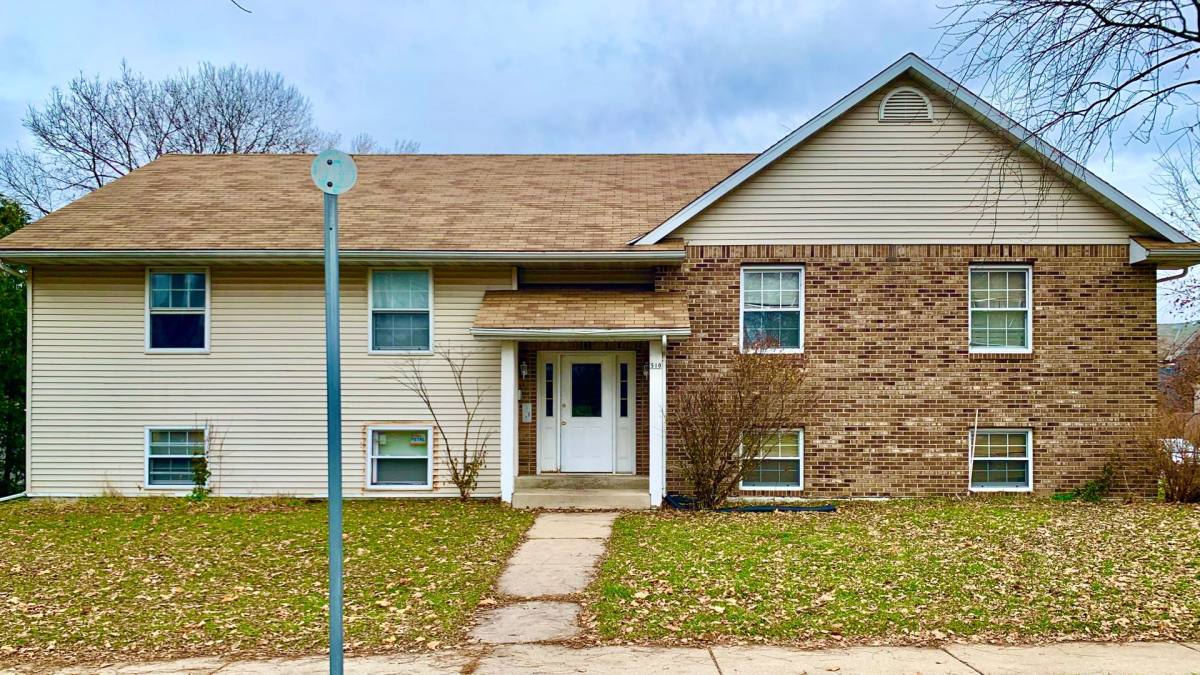 Apartment for rent at 510 W Newhall Ave, Waukesha, WI 53186