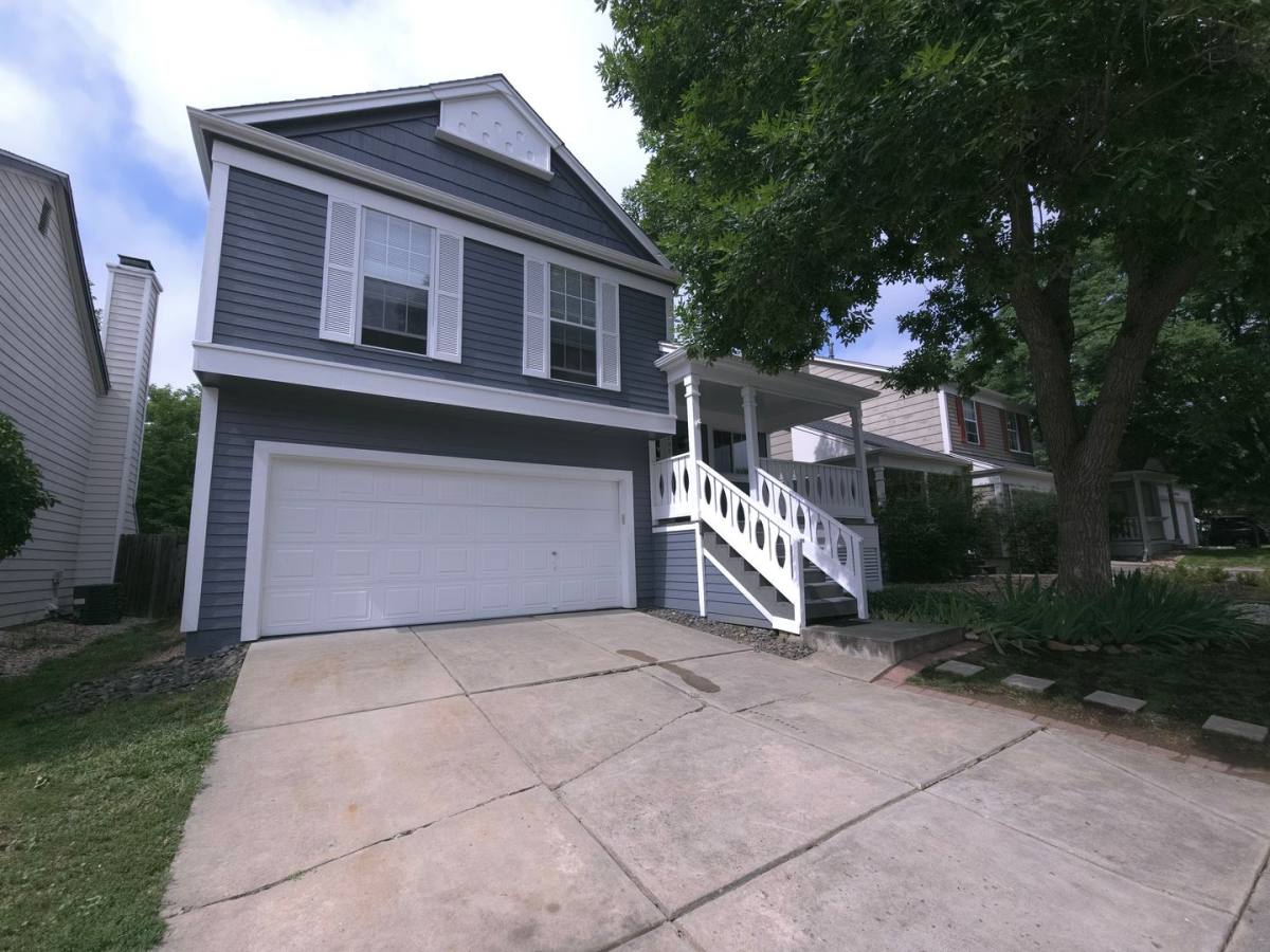 House for rent at 990 Mercury Dr, Lafayette, CO 80026
