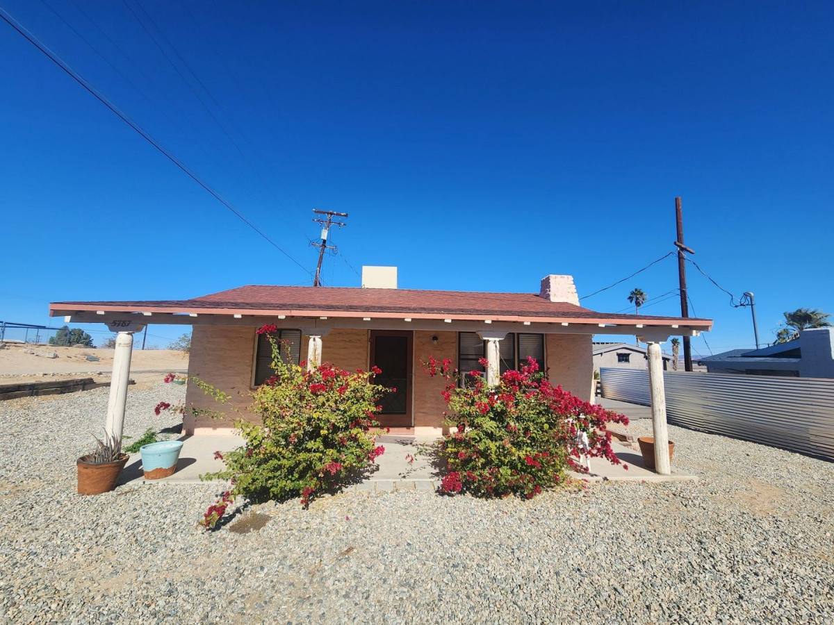 House for rent at 5787 Cholla Ave, Twentynine Palms, CA 92277