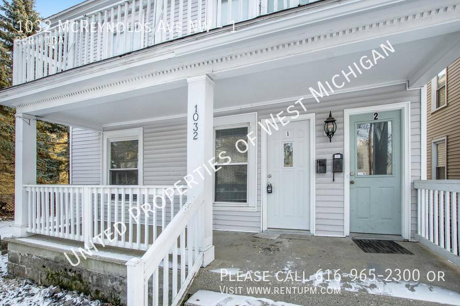 Apartment for rent at 1032 McReynolds Ave NW #1, Grand Rapids, MI 49504