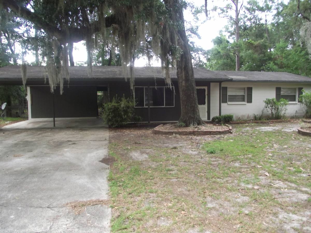 House for rent at 3224 NW 48th Place, Gainesville, FL 32605