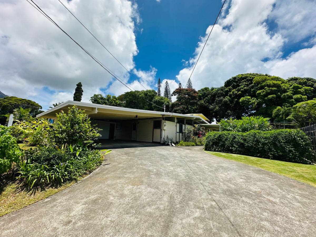 House for rent at 45-351 Paewalani Place, Kaneohe, HI 96744